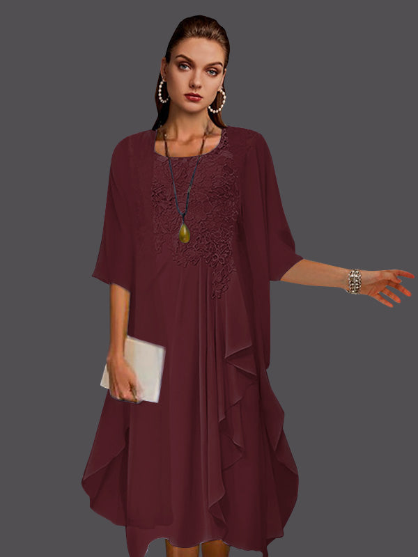 Zweiteiliges, ärmelloses A-Linien-Kleid aus Chiffonspitze mit Faltenapplikationen 