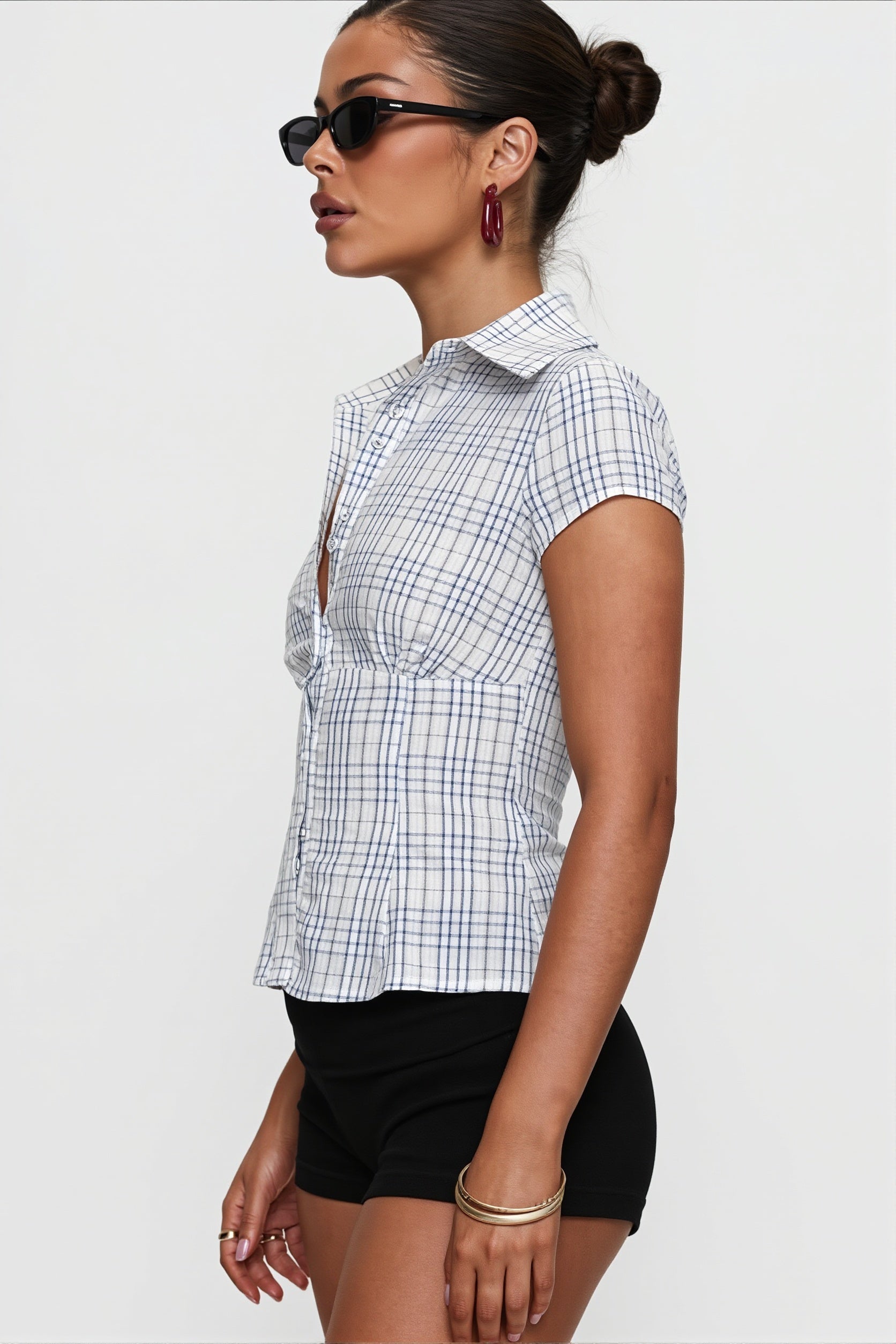 Polo Neck Pleated Cropped Slim Blouse