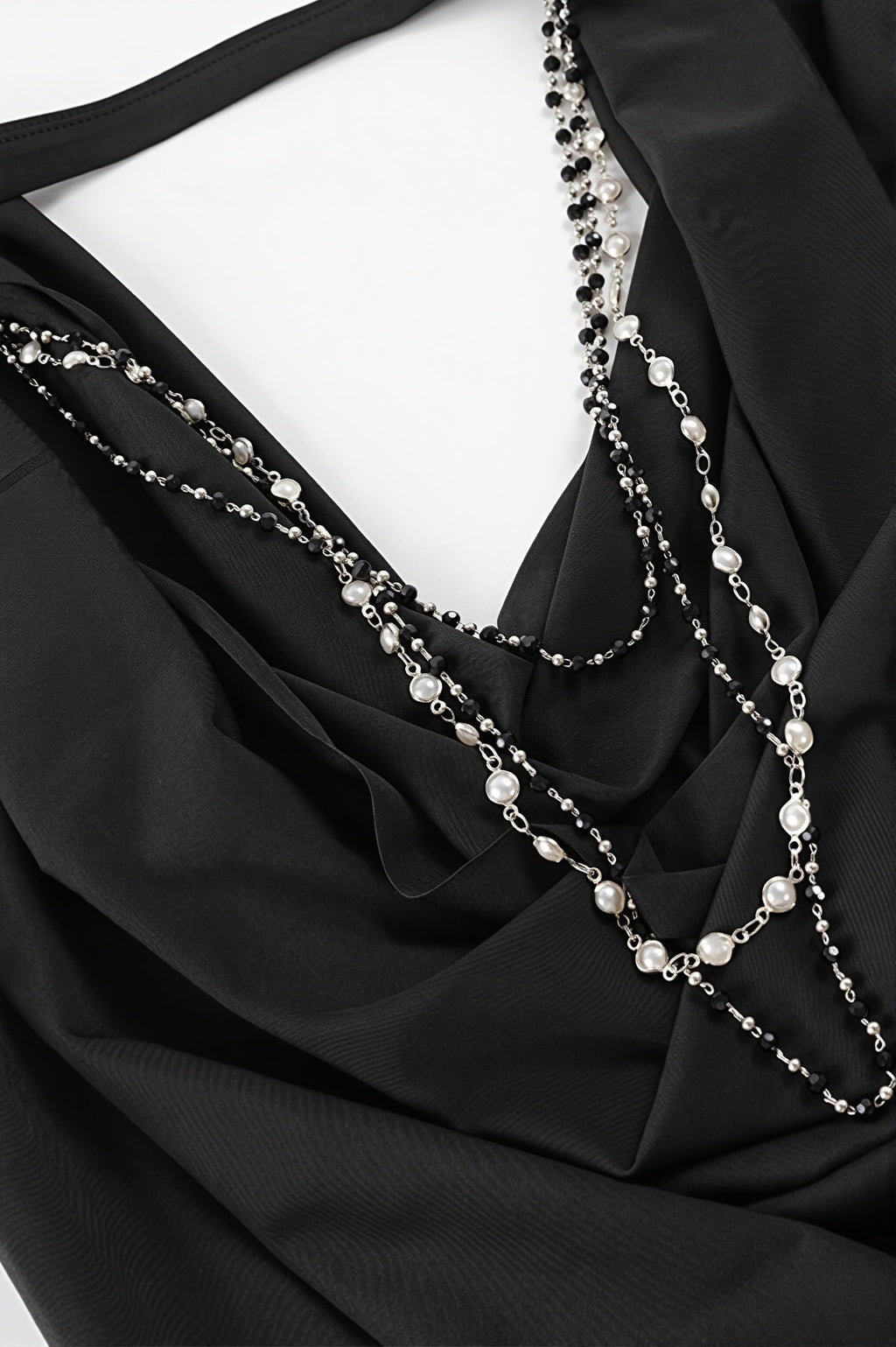 Cowl Neck Chain Detail Backless Tank Top