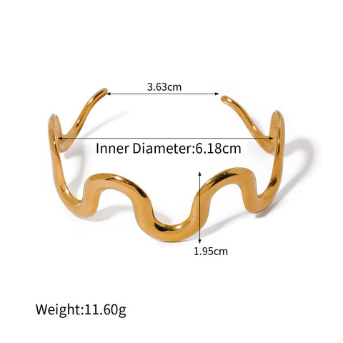Gewelltes offenes Armband 