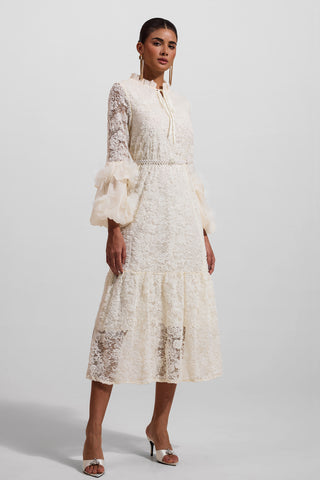 Vestido midi de encaje floral 3D liso con cinturón de perlas falsas 