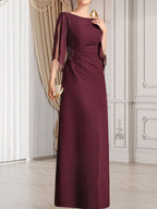 Etui-/Säulen-Chiffonkleid in Bodenlänge für die Mutter der Braut mit plissierter Perlenstickerei