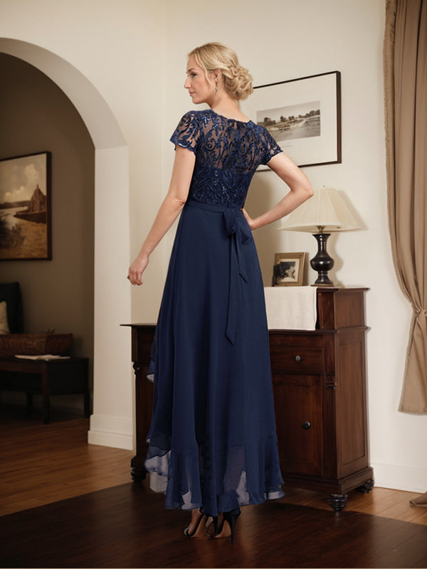 Vestido de madre de la novia de gasa asimétrica con escote en A, ilusión, encaje, lazo, volantes y lentejuelas 