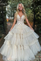 Prinzessinnen-Abendkleid in A-Linie, schulterfrei, lila, lang, mit Rüschen