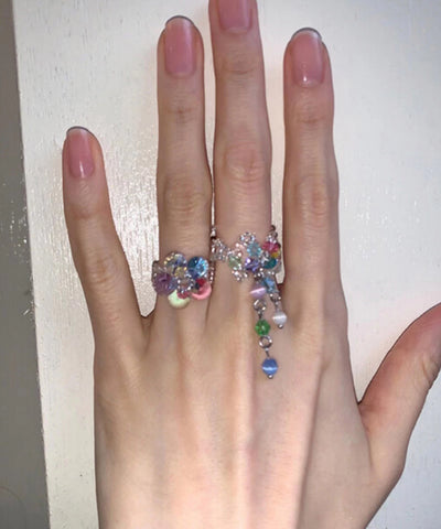 Anillos con borlas florales y perlas de cristal arcoíris para mujer 