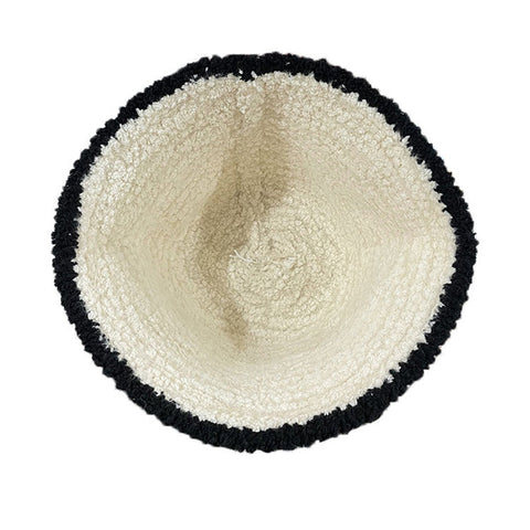 Gorro cálido de punto empalmado artístico de invierno para mujer 
