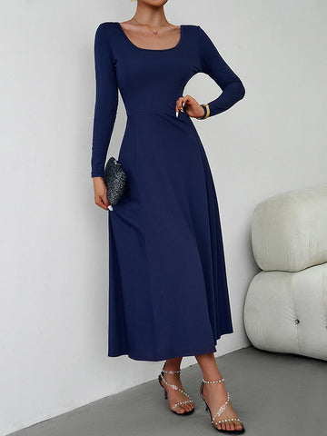 Vestidos midi de corte A, cintura alta, color liso, cintura anudada y cuello en U 