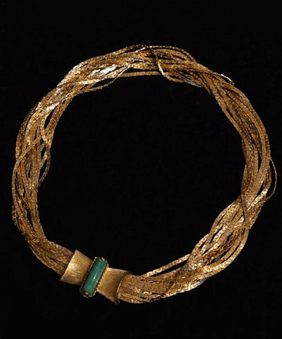 Edle Halskette aus goldfarbenem Jade-Kragen mit mehrlagigem Webmuster 