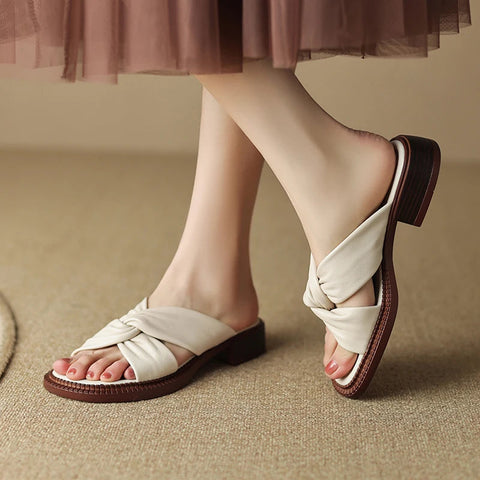 Zapatos de verano para mujer, sandalias de piel auténtica de tacón bajo, zapatos planos concisos, zapatillas de punta abierta para mujer 