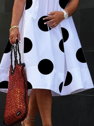 Vestidos midi de corte A con mangas cortas, plisados, estampado de lunares, abertura en la costura y cuello redondo 