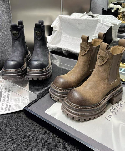 Stilvolle Shelsea-Stiefel mit Spleiß-Plateau in Khaki 