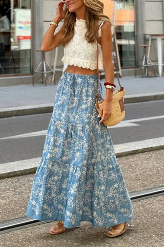 Top de tirantes calado de crochet con flores chic