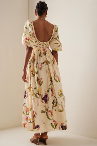Vestido midi con cuello cuadrado, mangas abullonadas y bordado floral 