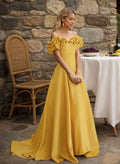 Sexy schulterfreies, langes A-Linien-Abendkleid im Prinzessinnenstil aus Satin mit Rüschenärmeln