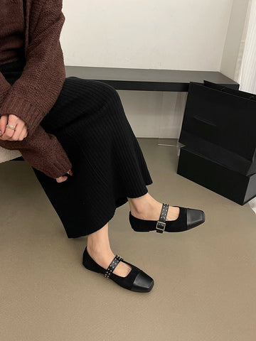 Mocasines Mary Jane de punta redonda para mujer, recién llegados en 2024, planos de moda, negros, marrones y beige, con diseño de remaches, zapatos casuales de diario para mujer, tallas 35-39 