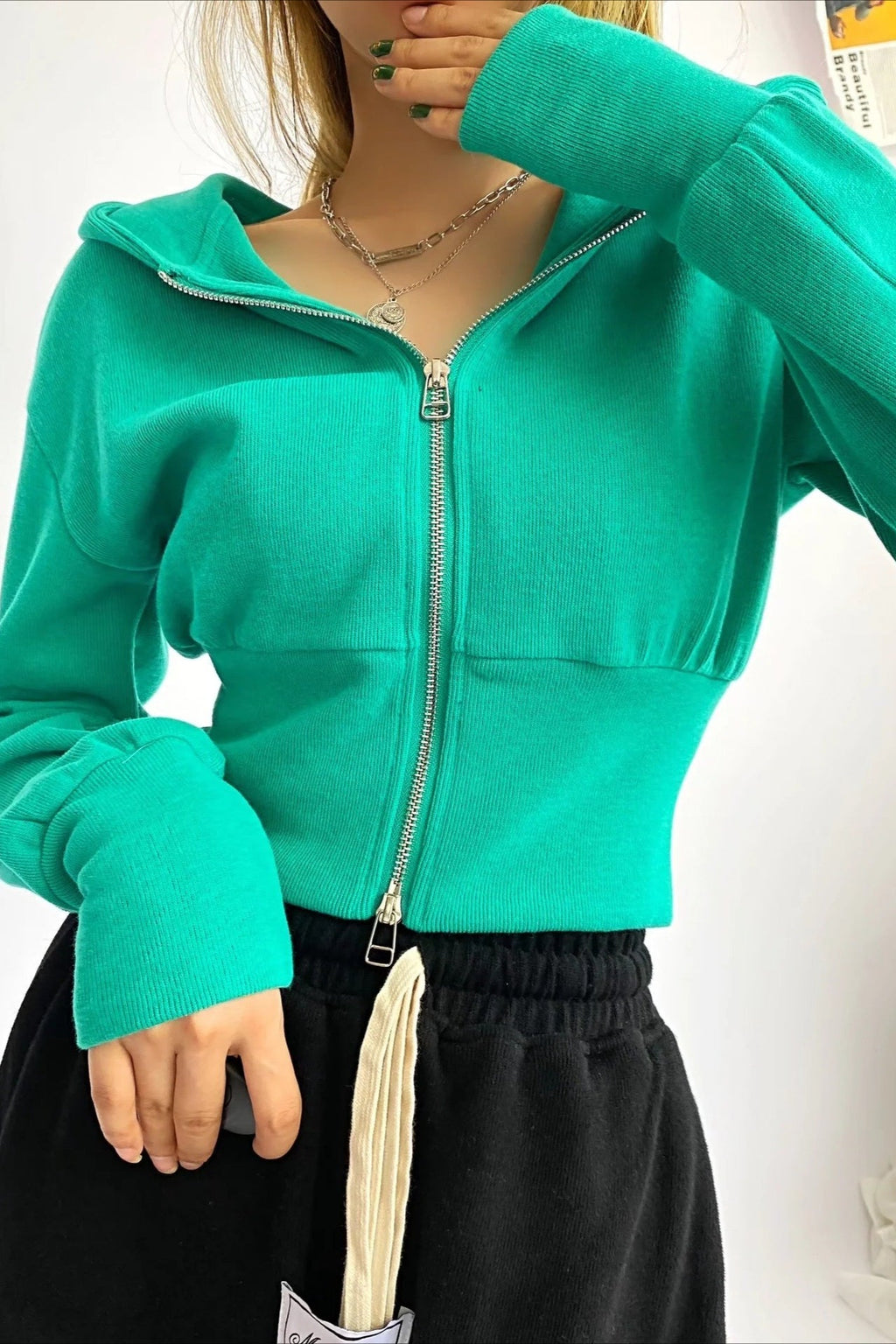 Solid Dual Zipper Slim Cropped Hoodie