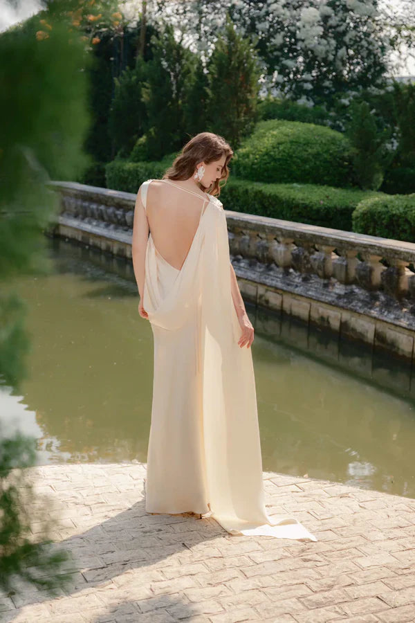Elegant Backless Sleeveless Floor-Length Prom Dresses