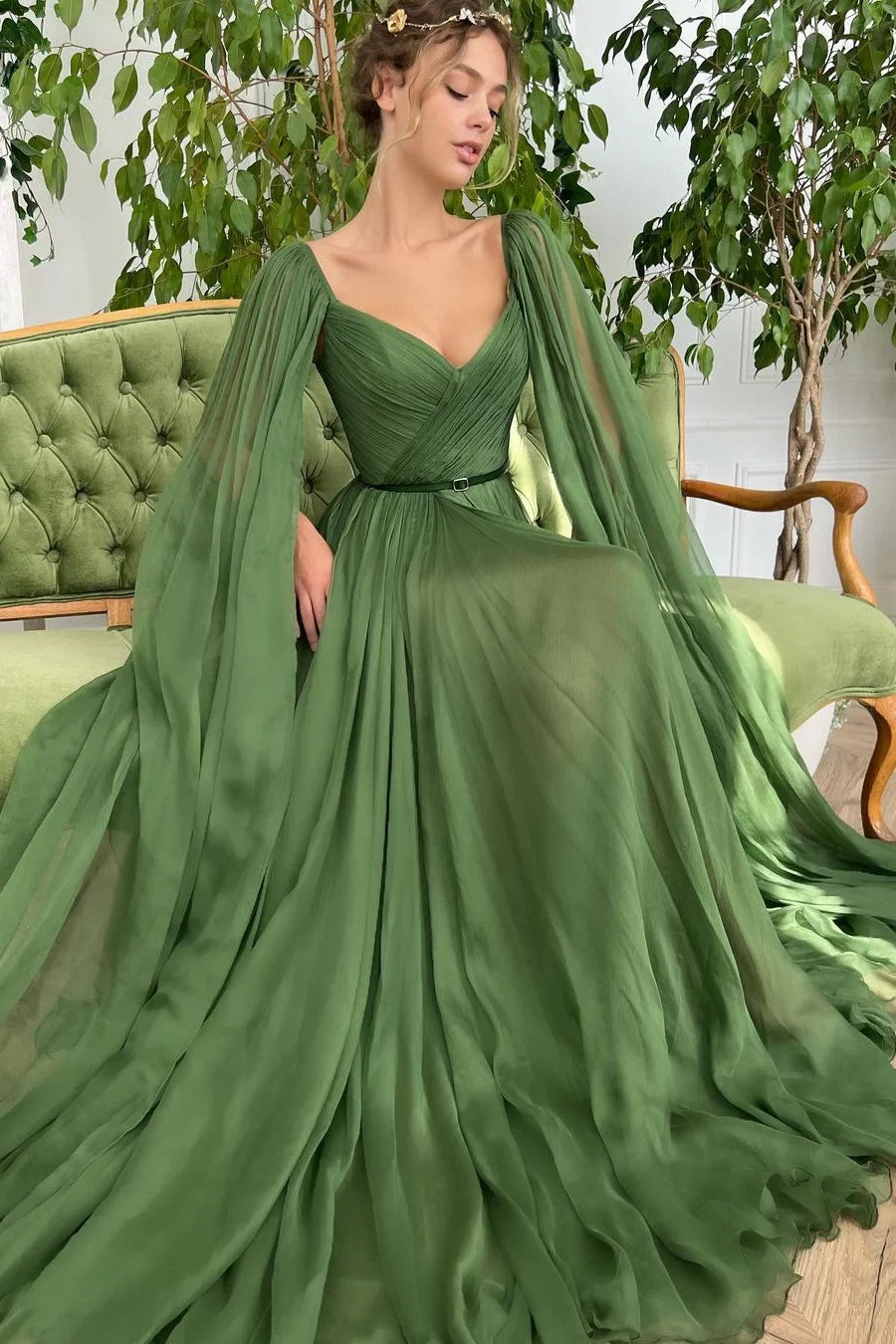 Elegant Green Long Sleeves Formal Belt Ruched Prom Dress Tulle With Split