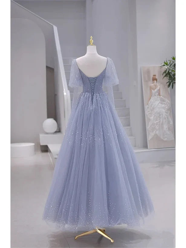 Glitzerndes Tüll-Abendkleid mit kurzen Ärmeln, langem Sweetheart-Ausschnitt, A-Linie, Blaues Ballkleid