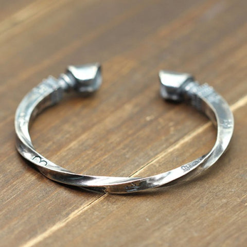 Brazalete de plata de ley con forma de pezuña de caballo 