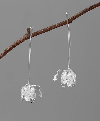 Vogue Gold – Vergoldete Ohrringe mit floralem Anhänger aus Sterlingsilber 