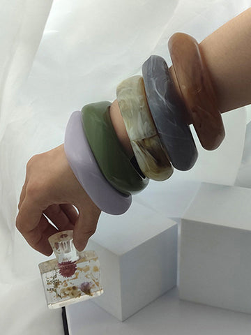 Pulsera acrílica original de 5 colores 