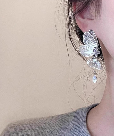 Pendientes de mariposa con circón de cobre y seda fina con agujeros 