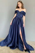 Langes, schulterfreies, marineblaues A-Linien-Abendkleid mit Schlitz vorne
