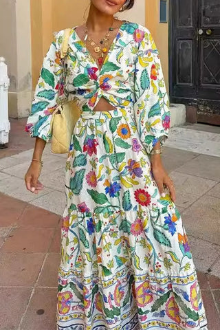 Vestidos sexis de corte A con escote en V fruncido y estampado floral 