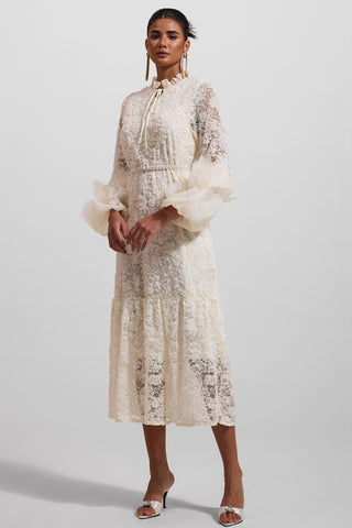 Vestido midi de encaje floral 3D liso con cinturón de perlas falsas 