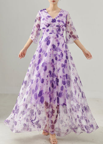 Hermoso vestido de verano de gasa con dobladillo extra grande y estampado floral morado 