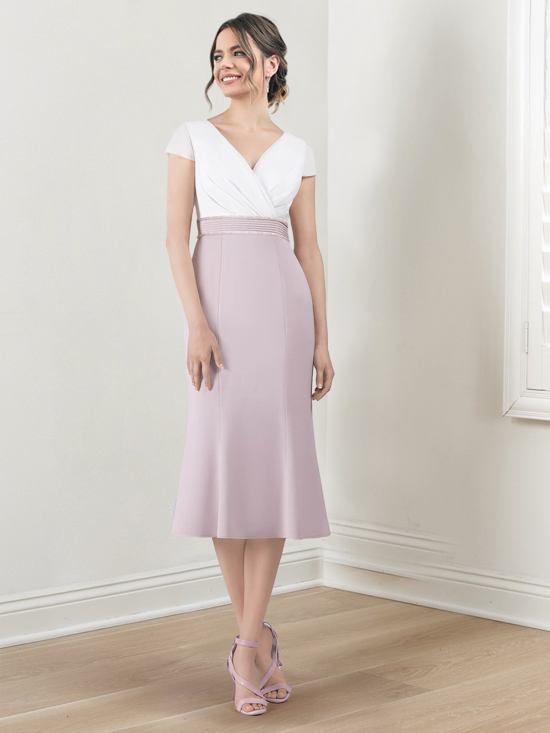 Vestidos para madre de la novia con escote en V, corte tubo y largo hasta la rodilla 