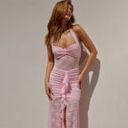 Elegantes, rückenfreies, figurbetontes Neckholder-Abendkleid aus Spitze