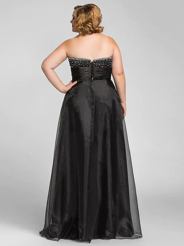 Elegante vestido de noche acampanado sin mangas con escote corazón de organza plisado con cuentas