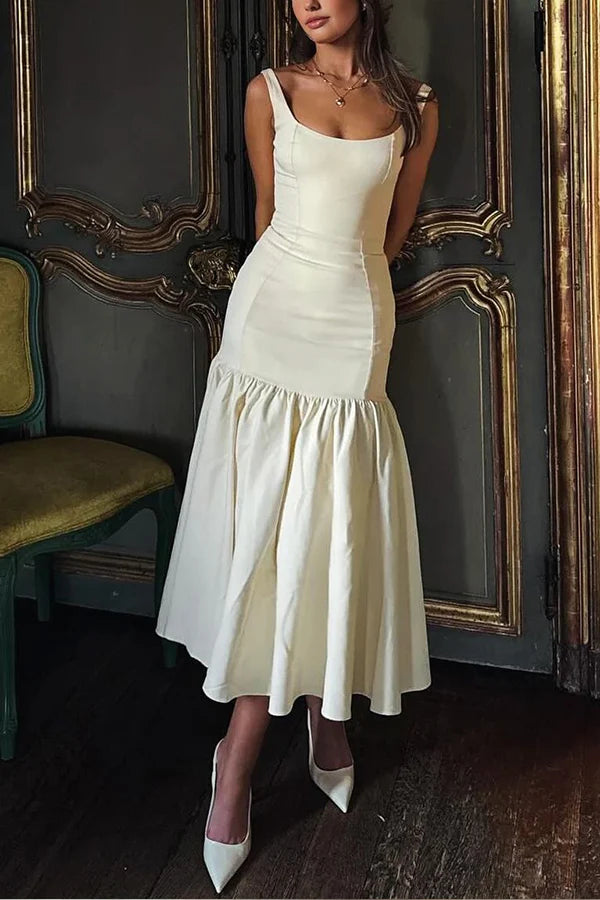 Elegante Silhouette, eckiger Ausschnitt, breite Träger, tiefsitzende Taille, Ballkleid