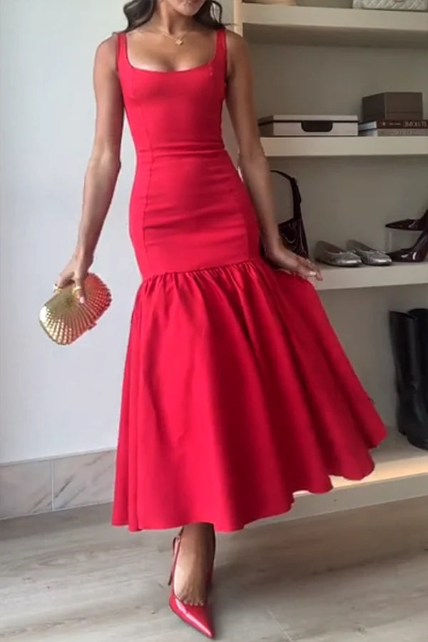 Elegante Silhouette, eckiger Ausschnitt, breite Träger, tiefsitzende Taille, Ballkleid