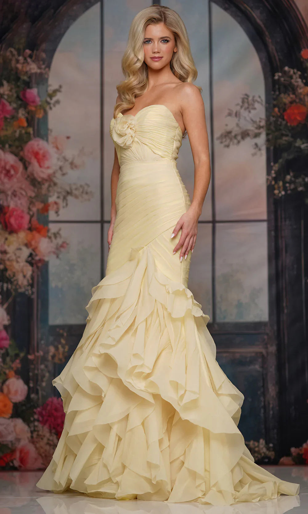 Sexy trägerloses, gerüschtes Meerjungfrauen-Abendkleid