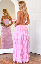 Vestido de fiesta de gasa con escote plisado, volantes escalonados y abertura alta