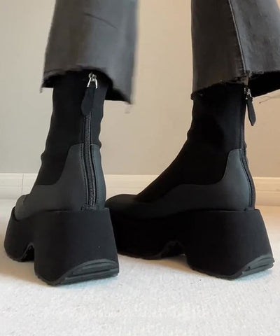 Botas negras de plataforma con cremallera y empalme de moda 