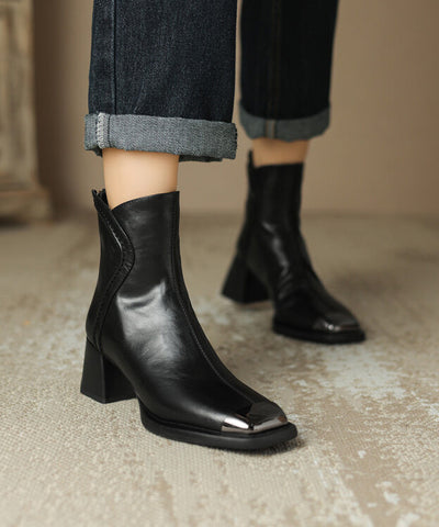 Schicke Stiefel aus braunem Rindsleder mit Reißverschluss und klobigem Absatz 