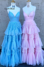 Vestido de fiesta largo rosa con tirantes finos y corte en A y abertura