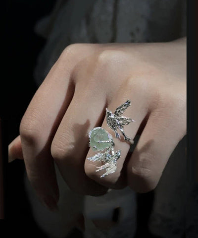 Anillos vintage de seda con gemas de cobre y pajaritos 