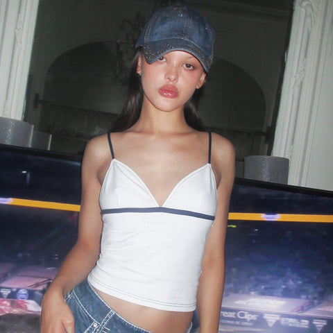 Niche Minimalist Design Weiß Kontrastfarbe V-Ausschnitt Rückenfreies Camisole Top Damen 2024 Tank Top 