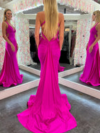 Meerjungfrauen-Abendkleid aus rosa Satin mit V-Ausschnitt und offenem Rücken