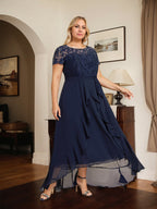 A-Linien-Kleid mit asymmetrischem Chiffon-Spitzenausschnitt, Schleife, Rüschen und Pailletten für die Mutter der Braut 
