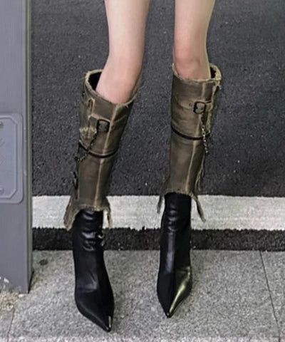 Botas de tacón alto con punta puntiaguda y empalme de cuero sintético negro de moda 