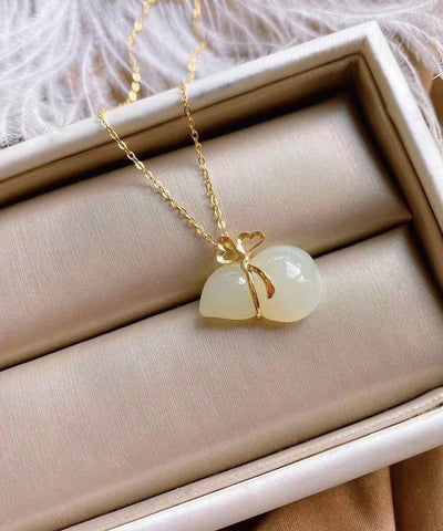 Stilvolle Halskette mit Jade-Kürbis-Anhänger aus vergoldetem Sterlingsilber 