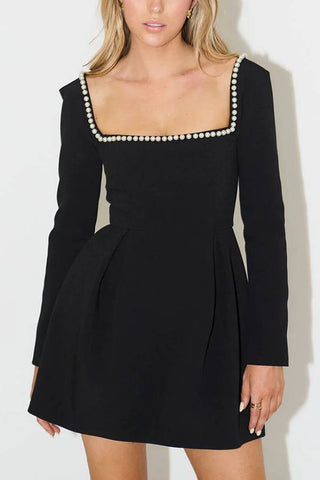 Vestido mini de manga larga con escote cuadrado y adornos de perlas "You'll Remember Me"