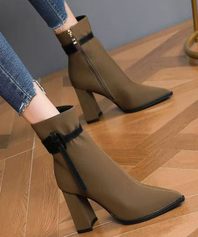 Elegante schwarze Kunstleder-Spleißstiefel mit spitzer Spitze 