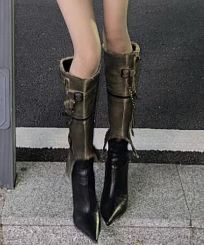 Botas de tacón alto con punta puntiaguda y empalme de cuero sintético negro de moda 